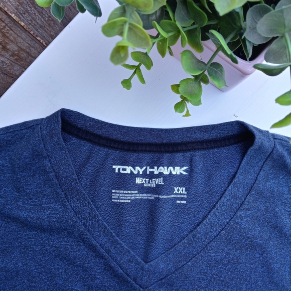 Men's Tony Hawk V-Neck T-Shirt Size XXL - Picture 5 of 5